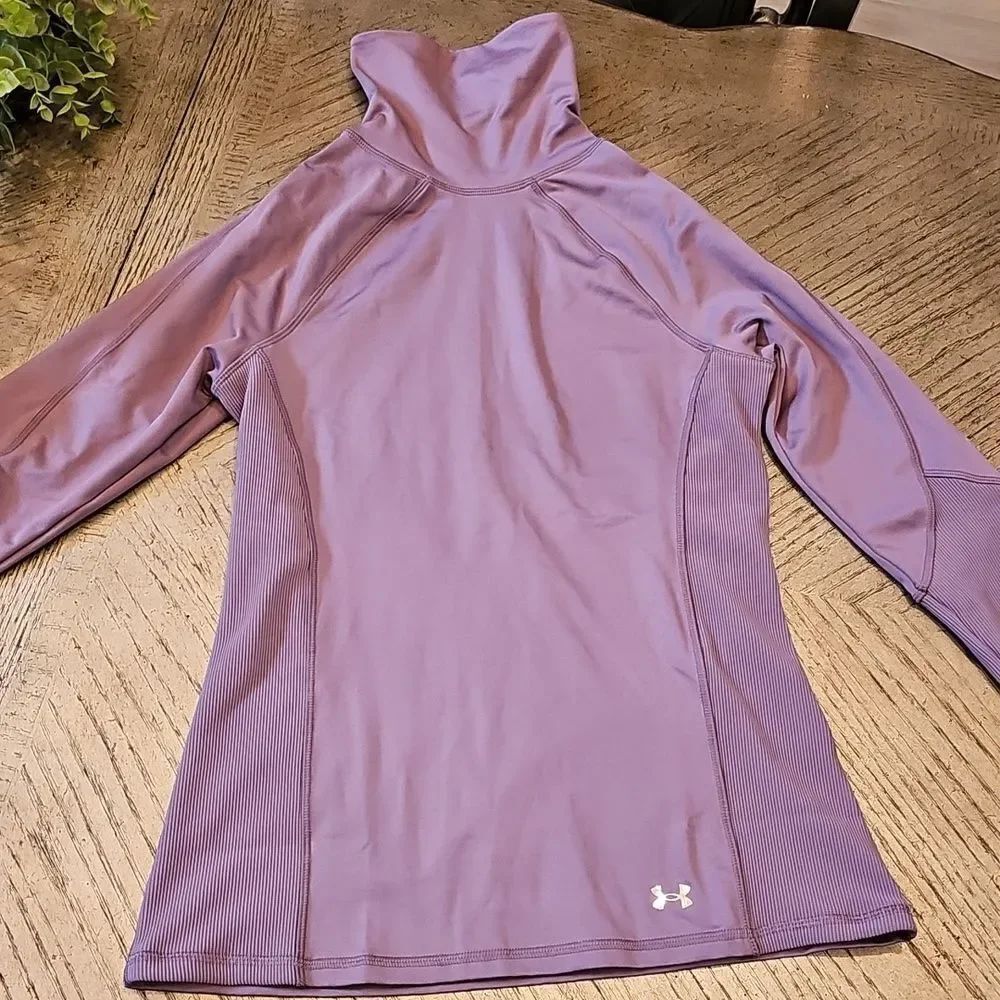 Under Armour Purple turtleneck sweater Size S